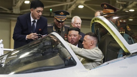 Kim Jong Un dhe Shoigu bisedojnë për bashkëpunimin ushtarak