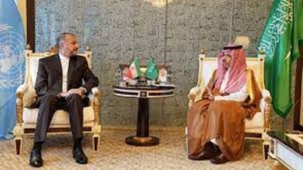 دیدار و گفت‌وگوی وزیران خارجه ایران و عربستان در نیویورک 