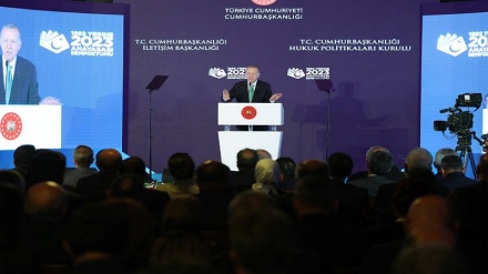 Erdoğan: Yeni anayasayı milletimize kazandırana kadar çalışmayı, mücadeleyi asla bırakmayacağız