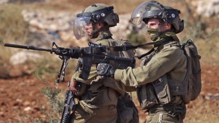 Israeli forces martyr 3 more Palestinians in West Bank raids