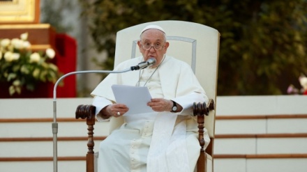 ローマ教皇が対話を要求、「ナゴルノカラバフに人道危機」