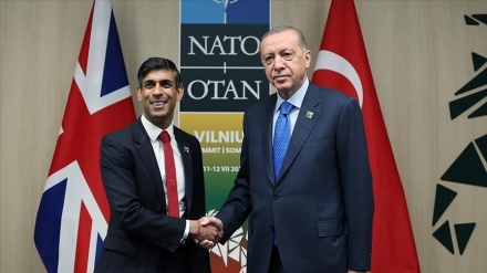 Erdoğan: Batı Filistin münakaşasına karışmasın