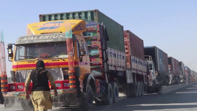 بازرگانان افغانستانی: پاکستان در روند فعالیت‌های تجاری کارشکنی می‌کند