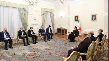 Raisi Kawkaz meselesiniň çözülmegini nygtady