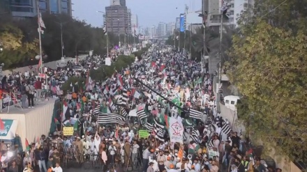 Thousands march in Karachi to support Palestine 