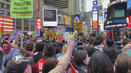 फ़िलिस्तीनियों के समर्थन में आए हज़ारों अमरीकी