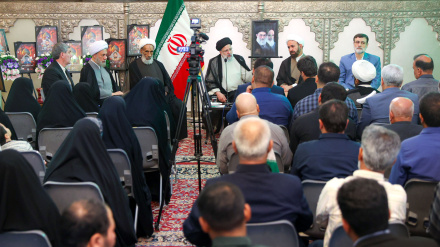 Раиси: Те, которые заявляют о правах человека и свободе слова, должны ответить за преступления террористов