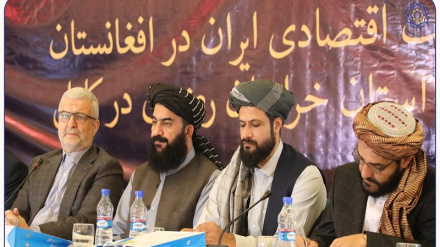 کابل کې د ایران او افغانستان د اقتصادی پلاویو ترمنځ دوه اړخیزه غونډه جوړه شوه نور راپور واورئ