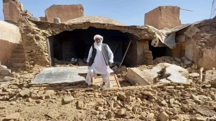 Bantu Korban Gempa, Relawan Bulan Sabit Merah Iran Dikirim ke Afghanistan