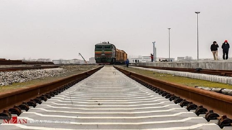بارگیری و حمل کالاهای صادراتی از راه‌ آهن شمال‌ شرق ایران به افغانستان