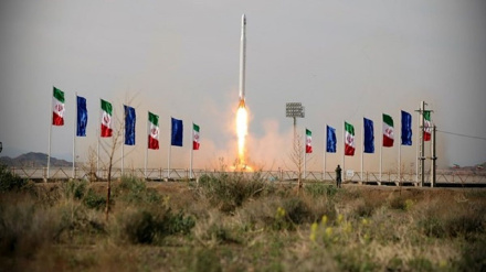 Британия опасается успешного запуска спутника Noor 3