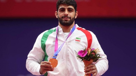 Iranische griechisch-römische Ringer holen sich bei Asienspielen zwei Goldmedaillen