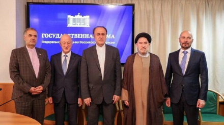 דיון על פיתוח היחסים בין טהראן למוסקבה