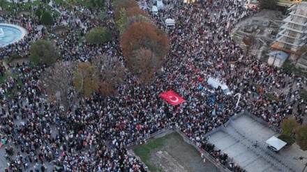 İstanbul'da Filistin'e destek mitingi düzenlendi
