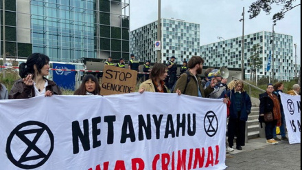 Массовые антисионистские демонстрации в Париже