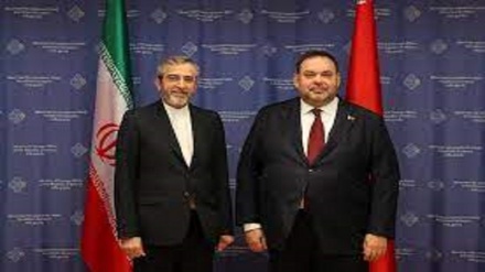 Iran-Bielorussia: sottolinato il rafforzamento di cooperazione internazionale