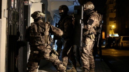 Türkiye'de 20 PKK'lı tutuklandı