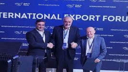 Firma di un memorandum di cooperazione tra le Camere di commercio di Teheran e Mosca