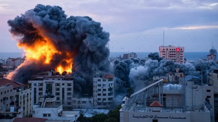 Rezim Zionis Bombardir Gaza dengan Bom Mengandung Fosfor Beracun