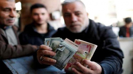(AUDIO) L’Iraq, dal 1° gennaio 2024 fine di tutti i prelievi di contanti in dollari USA