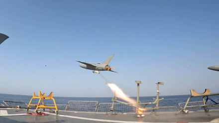 Iran: Kamikaze- und Combat-Dronen zerstören bei Manöver alle Ziele
