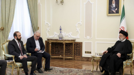  ԻԻՀ  Նախագահ ՝ Ռայիսին և ՀՀ ԱԳՆ՝ Միրզոյանը  քննարկել են տարածաշրջանային և միջազգային անվտանգությանը վերաբերող հարցեր