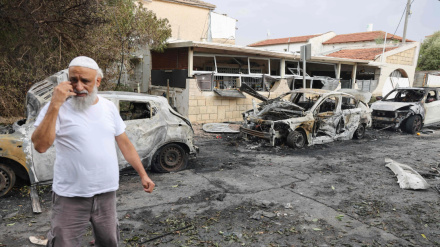 「アクサーの嵐」作戦後にイスラエル人数十万人が避難民に