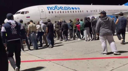 Protesta e popullit të Dagestanit për mbërritjen e një avioni sionist mbylli aeroportin e Makhachkala 