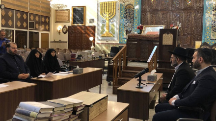 İran Yəhudilərinin Baş Ravvini: Yəhudiliyin hesabı sionist rejimdən ayrıdır