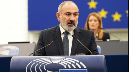 Փաշինյանը քայլում է Զելենսկու ոտնահետքերով. Ռուս բարձրաստիճան պաշտոնյա

