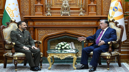 دیداروزیر دفاع جمهوری اسلامی  ایران با رئیس جمهور تاجیکستان