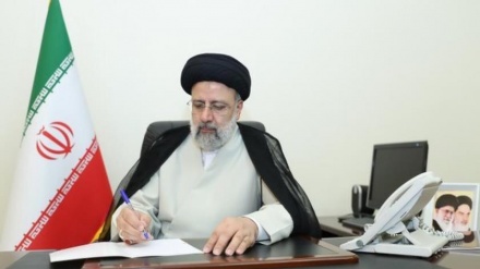 ईरानी राष्ट्रपति ने एक बार फिर पवित्र क़ुरआन का अनादर करने वालों को लिया आड़े हाथों, इस्लामी देशों के राष्ट्राध्यक्षों की दिया संदेश