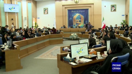 Девятая программа обмена наукой и технологиями прошла одновременно с церемонией вручения премии Мустафы в Исфахане