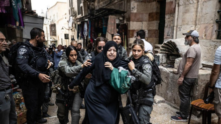 1.100 israelische Siedler dringen unter dem Schutz des Regimes in Al-Aqsa-Moschee ein