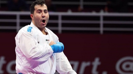  Iranian karate fighter Ganjzadeh awarded gold medal at Asian Games 