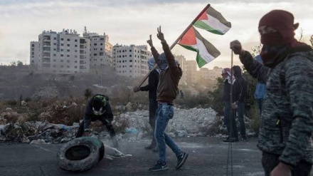 इस्राईल और रेज़िस्टेंस फ़ोर्सेज़ उस प्वाइंट पर पहुंच चुके हैं जहां किसी एक पक्ष को जंग जीतना लाज़िमी हो गया है