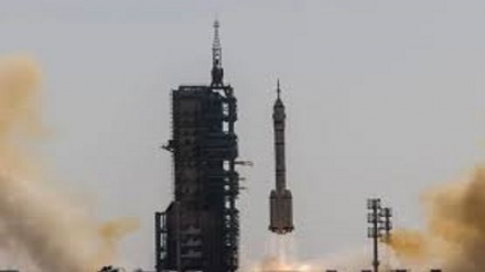 Cina, test riuscito della navicella spaziale Shenzo-17