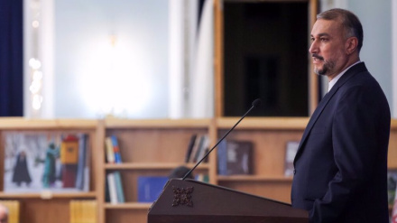 Iran FM: US fanning flames of war on Gaza by offering full support to Israel