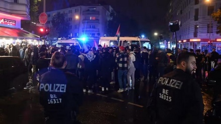 Радость живущих в Европе иммигрантов по поводу операции 