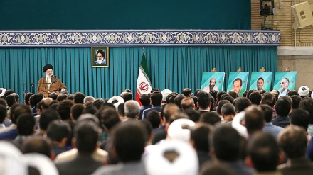 د صهونیسټانو د جنایتونو ددوام په باب داسلامی انقلاب دستر لارښود  خبرداری