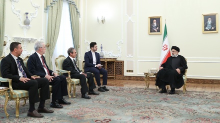 イラン大統領、「安保理の優先課題はガザ爆撃停止であるべき」