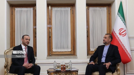 イラン外相とアルメニア国家安全保障評議会書記が会談