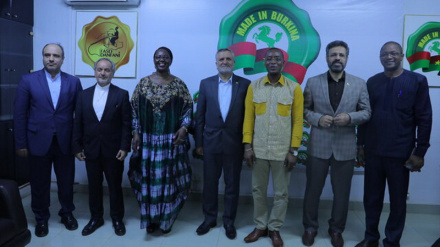 Министр труда Ирана: существуют основания для расширения экономического сотрудничества Ирана с Буркина-Фасо