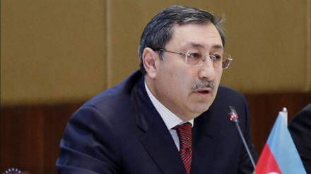 Էլհամ Ալիեւի օգնականը Թեհրանի ճանապարհին 