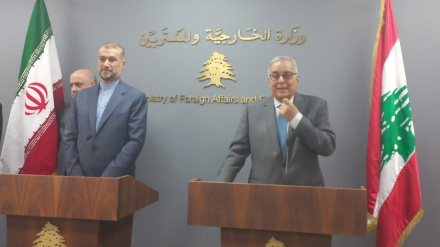 Реакция Амир-Абдуллахиана на послание американцев относительно сдерживания стран сопротивления