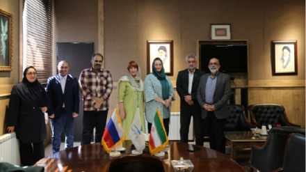 Исследование научного и культурного сотрудничества между Тегеранским университетом искусств и Уральским федеральным университетом России