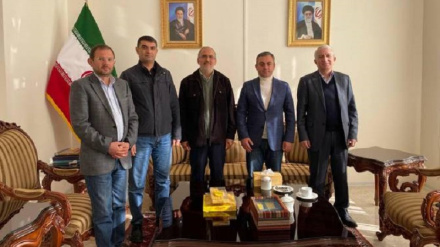 ՀՅԴ ԳՄ անդամները Կապանում հանդիպել են Իրանի գլխավոր հյուպատոսի հետ