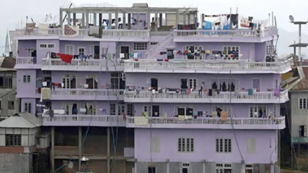 د نړۍ تر ټولو ستره کورنۍ چې یو ځاې وسیږي