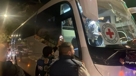 Hamasi dorëzoi grupin e tretë të të burgosurve izraelitë