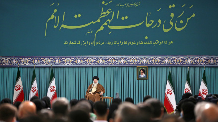 ԻԻՀ մեծարգո առաջնորդը մարզիկների հետ հանդիպման ժամանակ ընդգծել է․- «Ուժեղ Իրան, ուժեղ սպորտ»